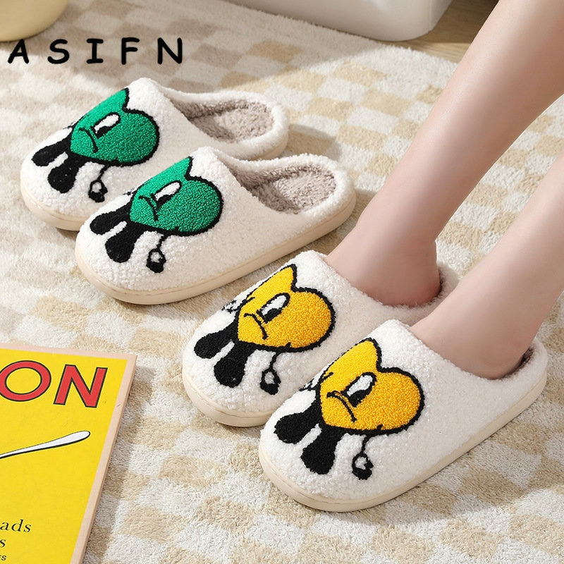 Warm Winter Heart Design Slippers